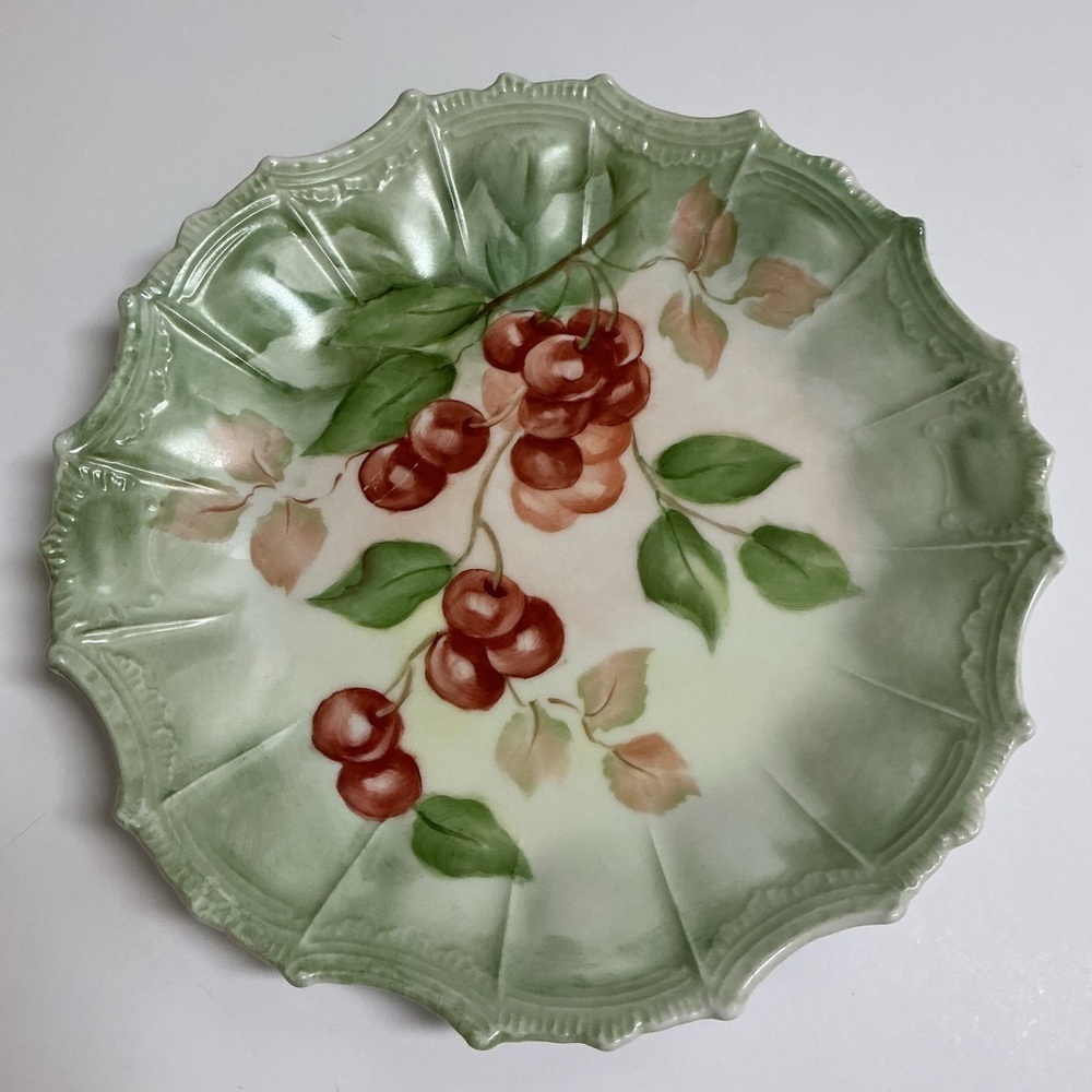 Antique Porcelain Cherries Plate Hand-Painted Green Scalloped Rim 8.5โ France - Picture 11 of 12